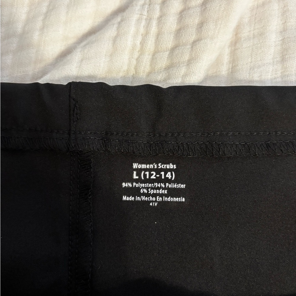 Women's Black Scrub straight leg scrub pants